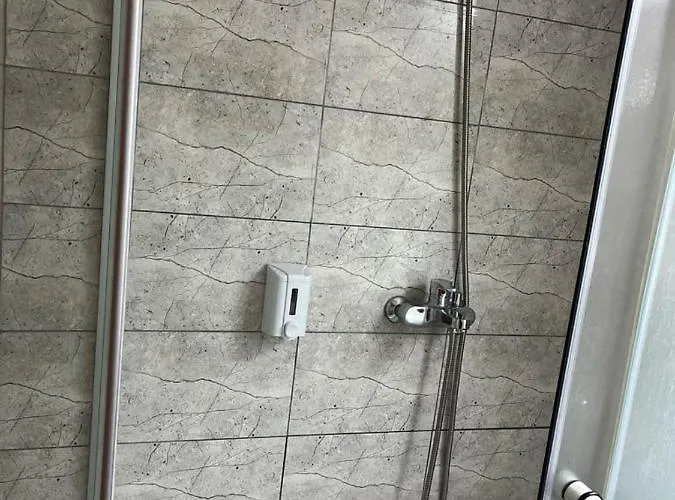 Acomodoro 4*