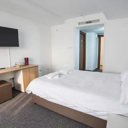 Acomodoro 4* Bucharest